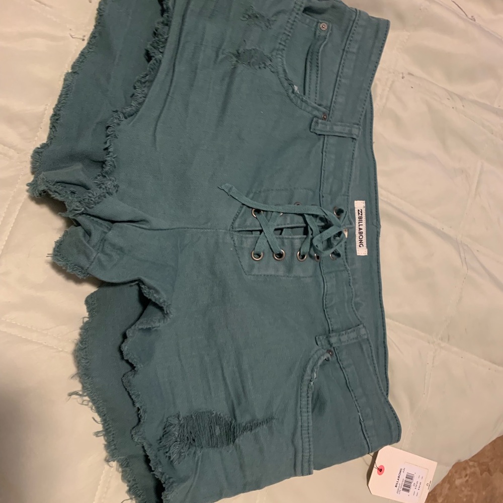 Billabong Lite Hearted Cut offs